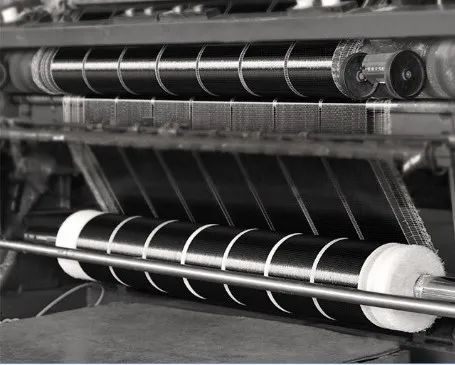 同级别碳布200g和300g的区别只是净重？