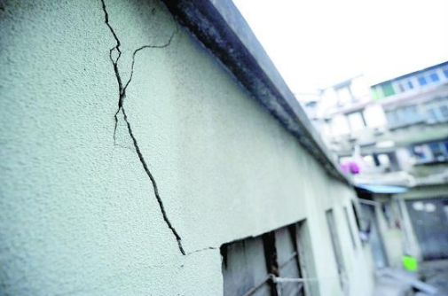 房屋出现裂缝就要加固吗？