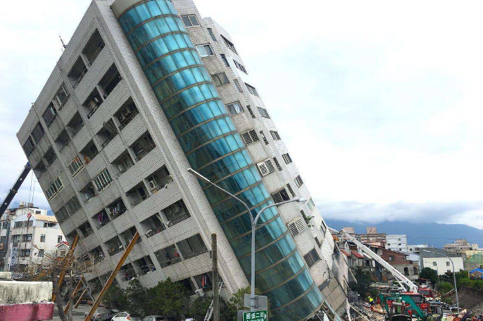 房屋倾斜怎么办？