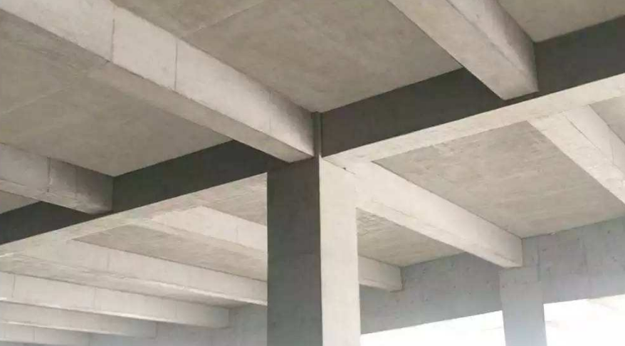 农村房屋梁上开洞怎么加固？