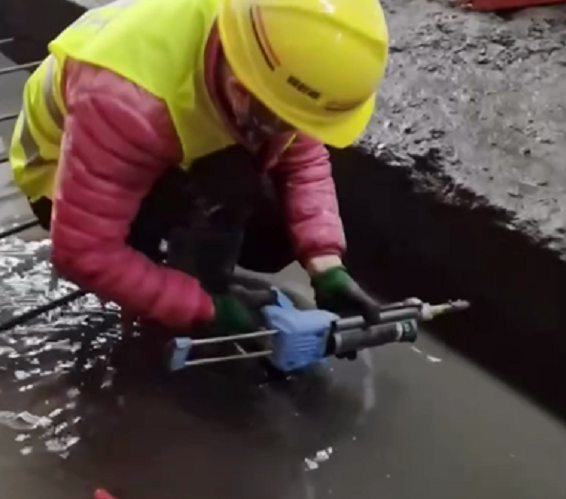 使用植筋胶进行水下植筋施工核心要点有哪些？